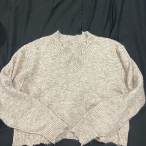 Aritzia Wilfred Free sweater
